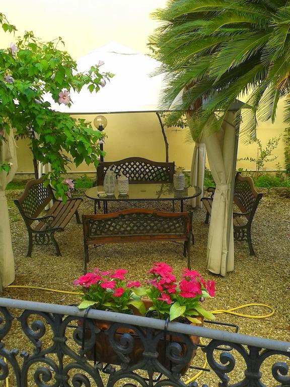 Giardino Della Melagrana Bed and Breakfast Φλωρεντία Δωμάτιο φωτογραφία